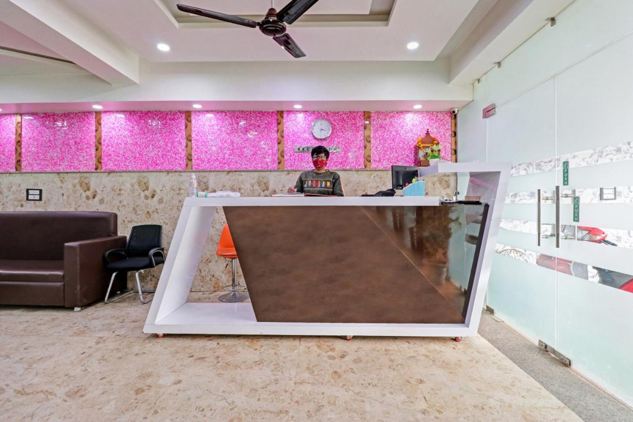 Hotel O Bharat Stay Near Indira Gandhi International Airport New Delhi Bagian luar foto
